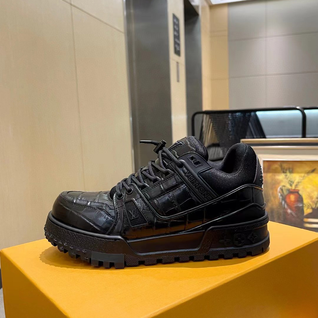 Louis Vuitton LV Trainer Sneaker - DesignerGu