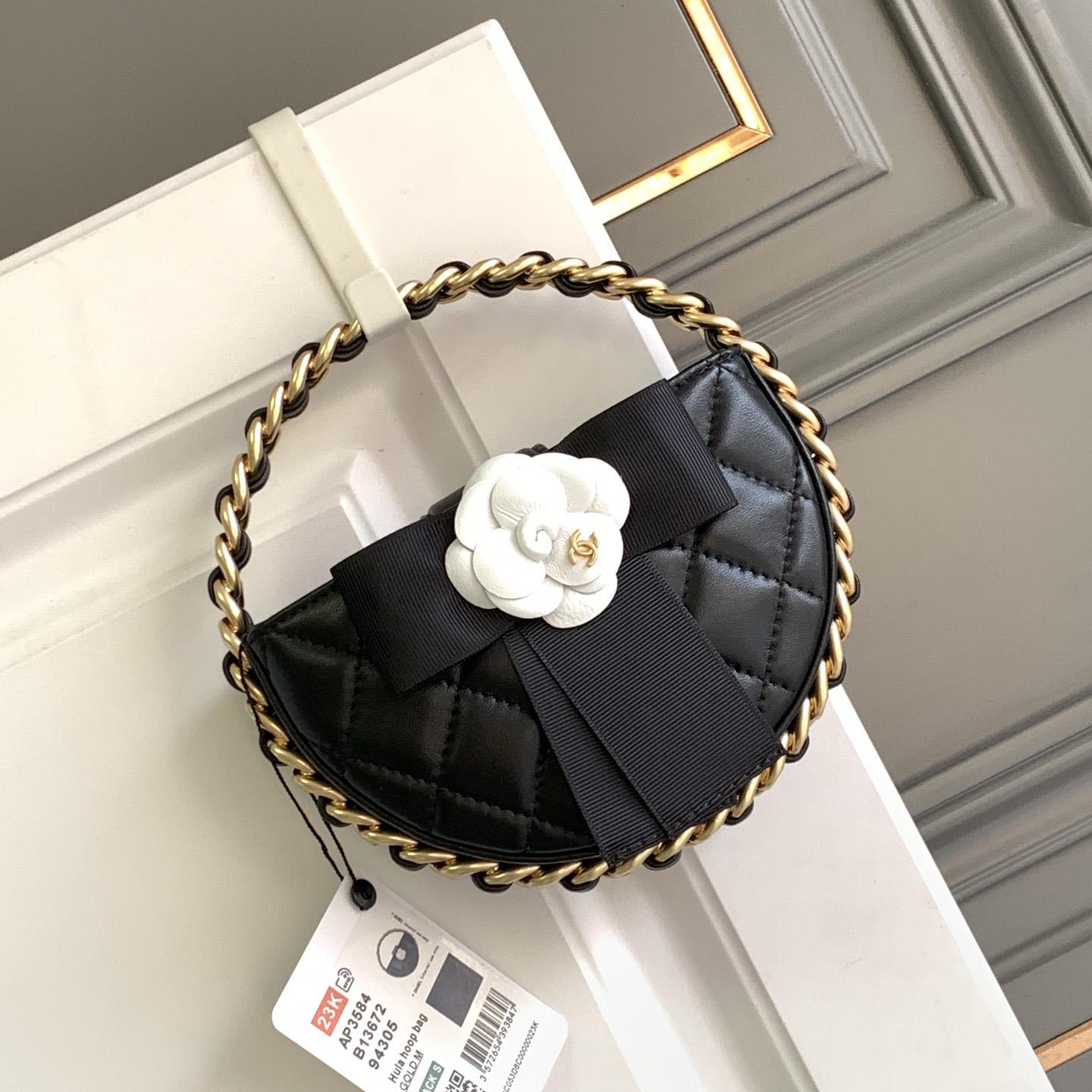 Chanel Pouch  - DesignerGu