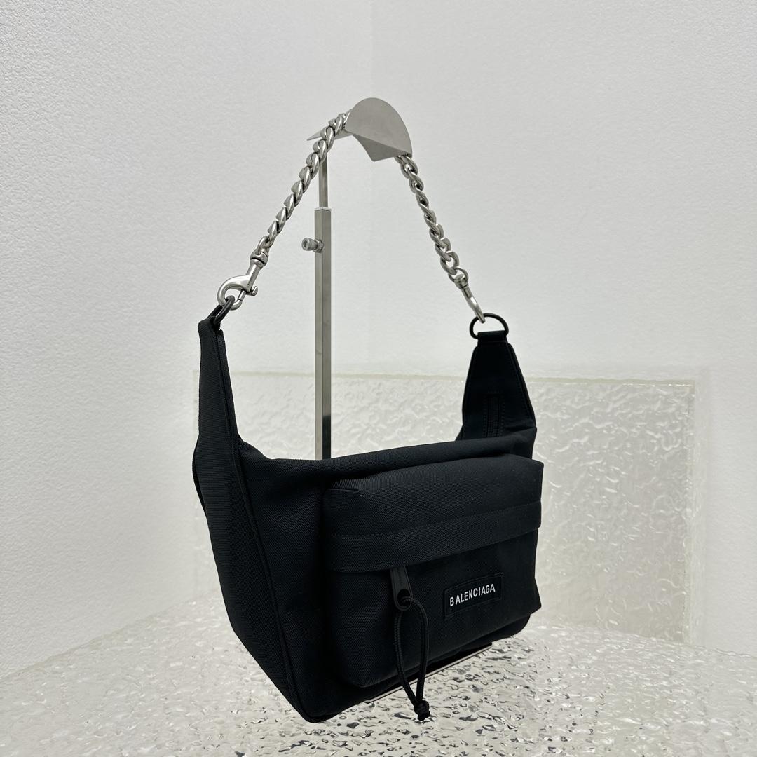 Balenciaga Raver Medium Bag With Chain In Black - DesignerGu