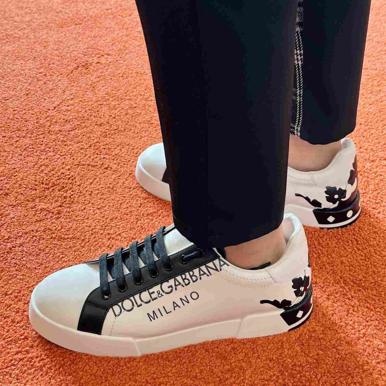 Dolce & Gabbana Portofino Sneakers - DesignerGu