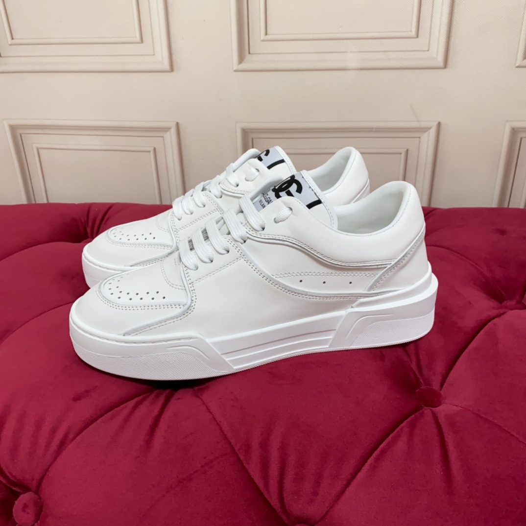 Dolce & Gabbana New Roma Sneakers - DesignerGu