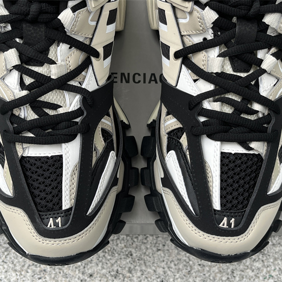 Balenciaga Track Sneaker In Beige And Black Mesh And Nylon - DesignerGu