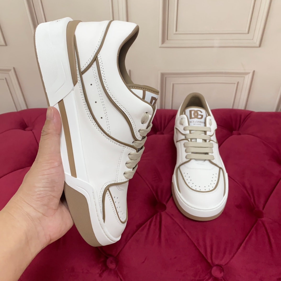 Dolce & Gabbana White New Roma Sneakers - DesignerGu