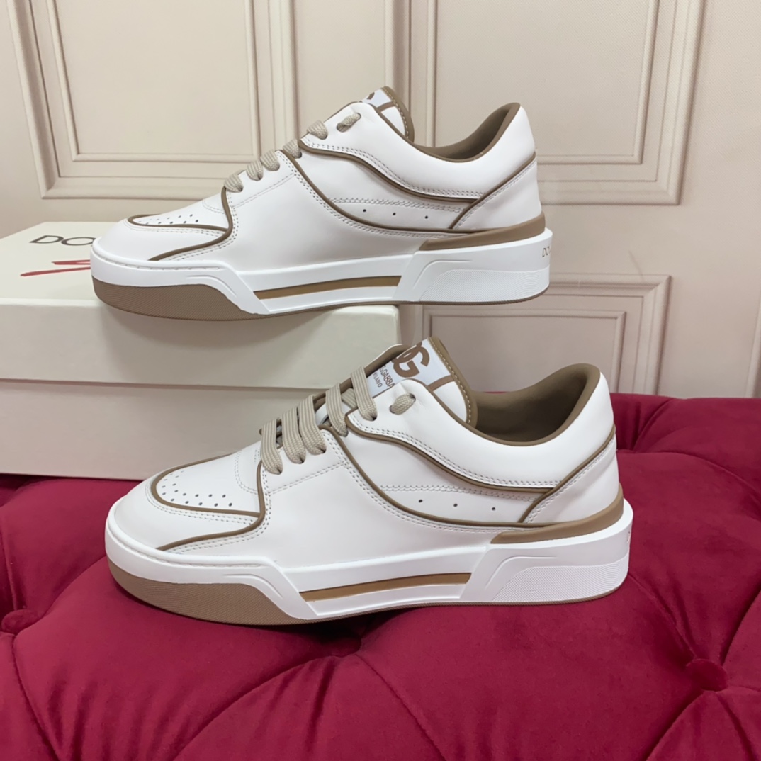 Dolce & Gabbana White New Roma Sneakers - DesignerGu