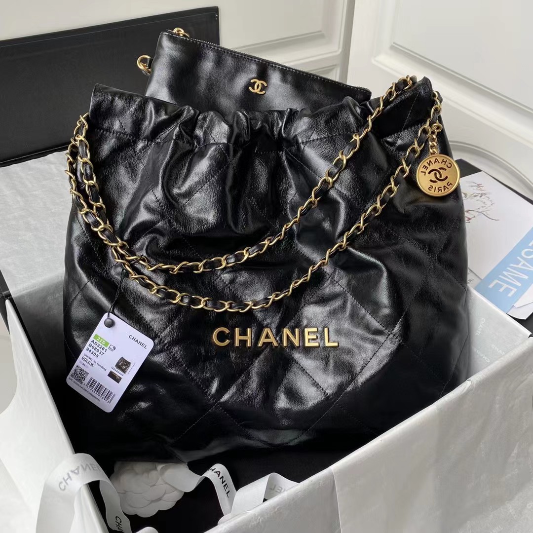 Chanel 22 Handbag - DesignerGu