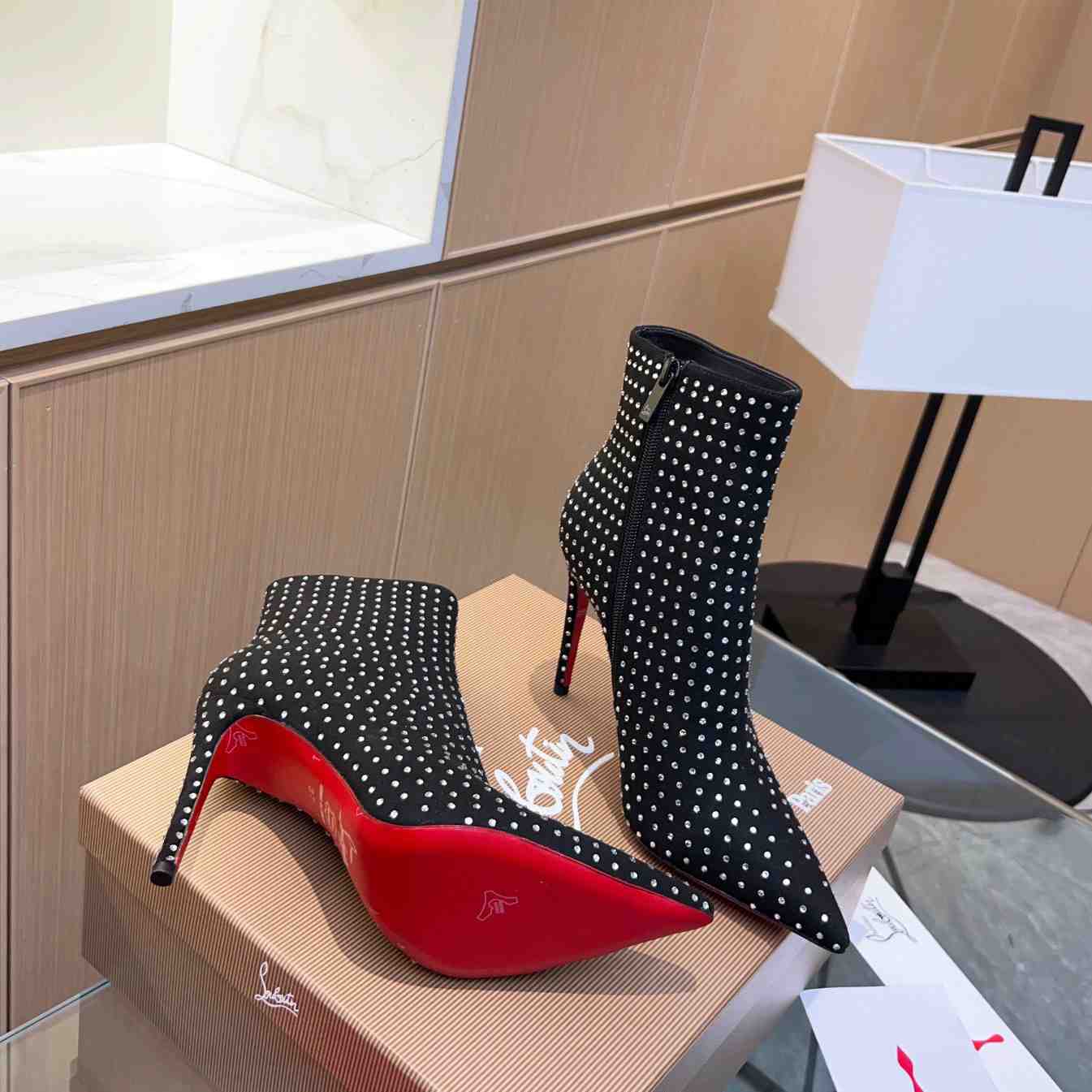 Christian Louboutin So Kate Booty Plume Boots 100 - DesignerGu