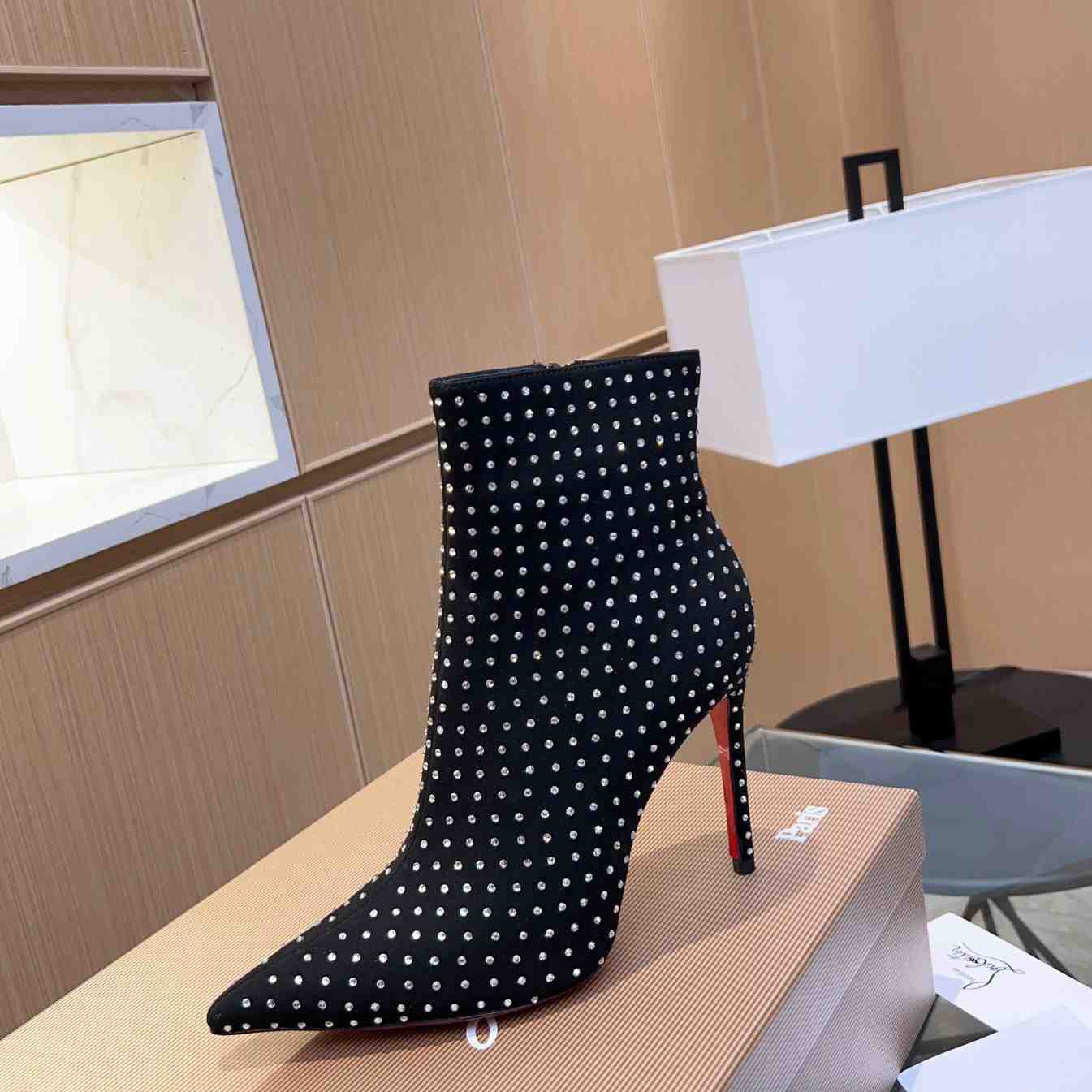 Christian Louboutin So Kate Booty Plume Boots 100 - DesignerGu