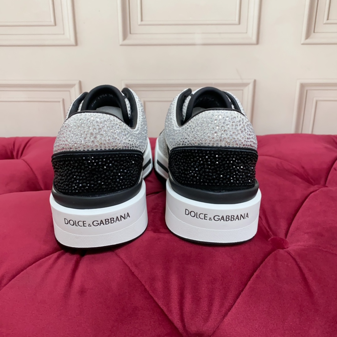 Dolce & Gabbana Crystal-embellished Leather Sneakers - DesignerGu