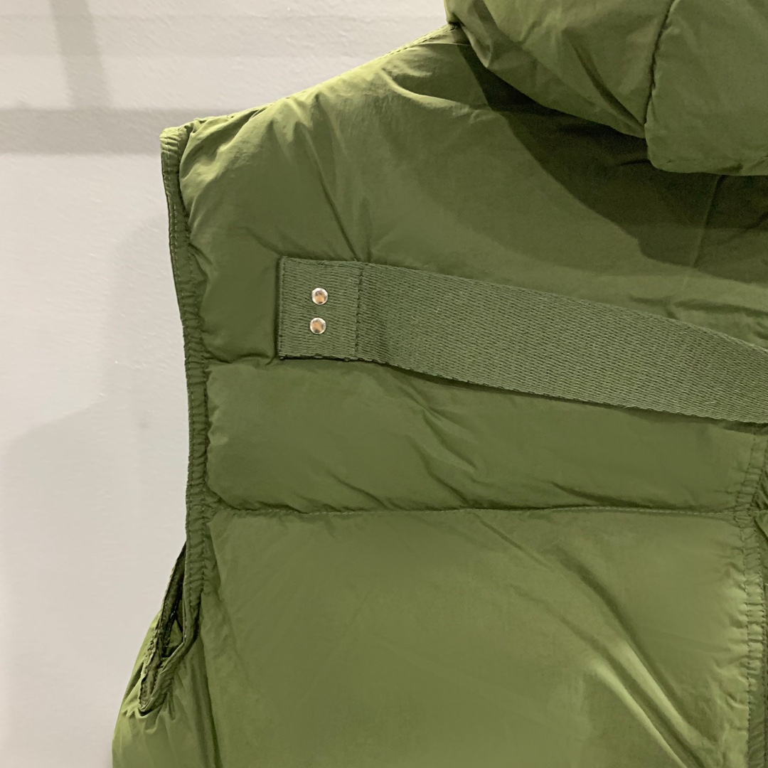 Rick Owens Green Padded Down Vest - DesignerGu