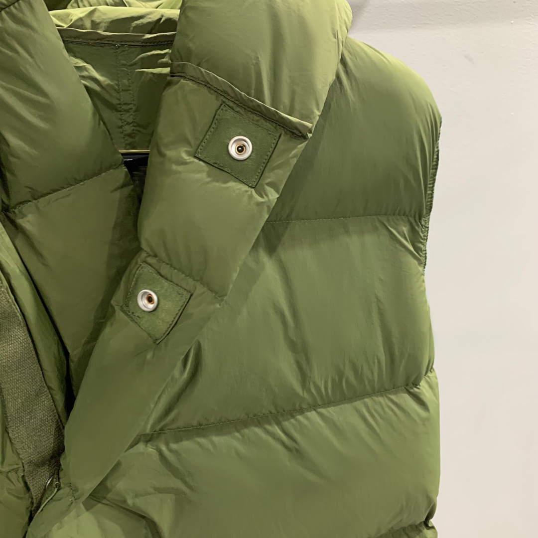 Rick Owens Green Padded Down Vest - DesignerGu