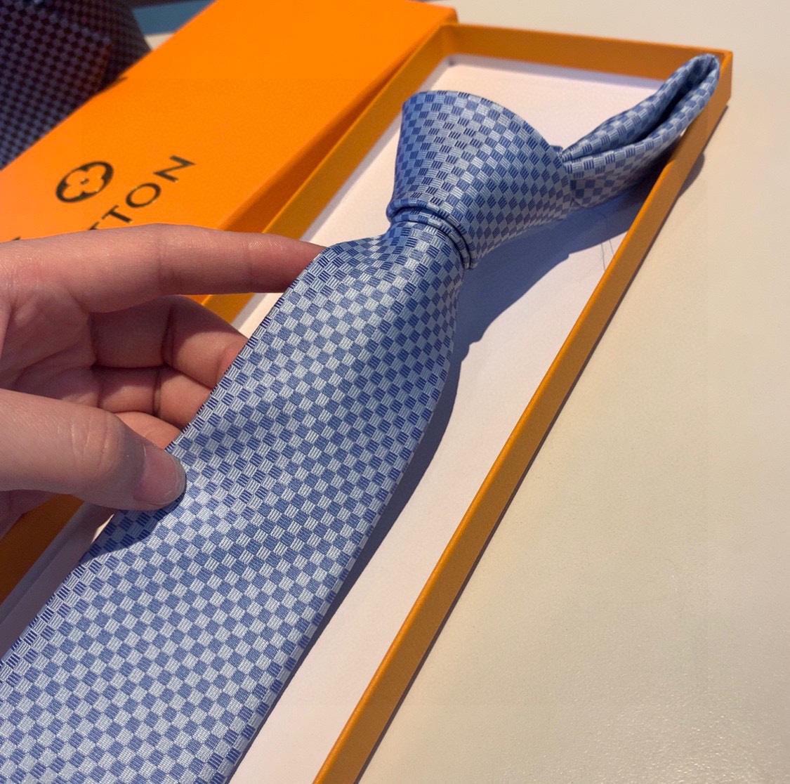 Louis Vuitton Micro Damier Tie - DesignerGu