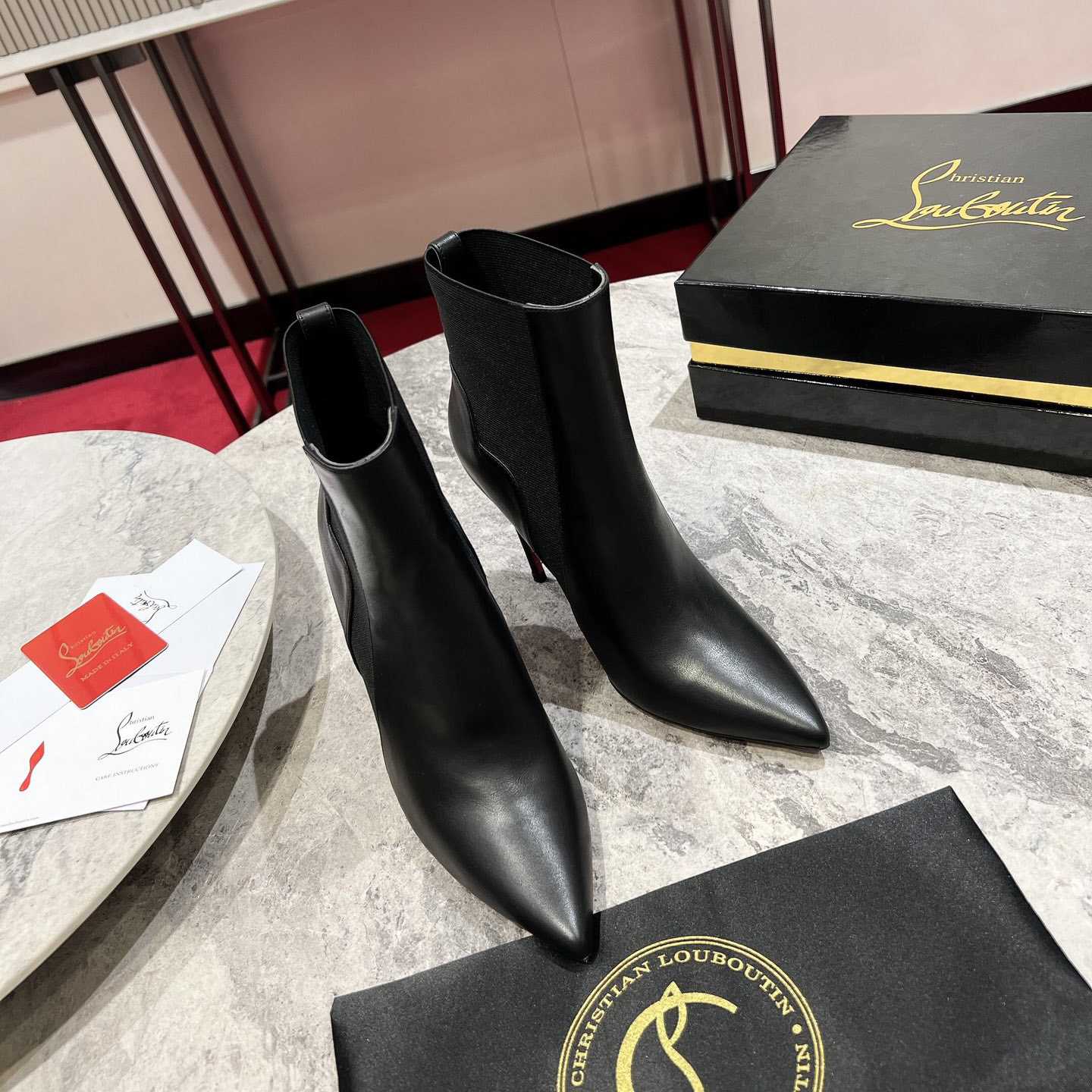 Christian Louboutin Chelsea Chick Booty 100 mm - DesignerGu