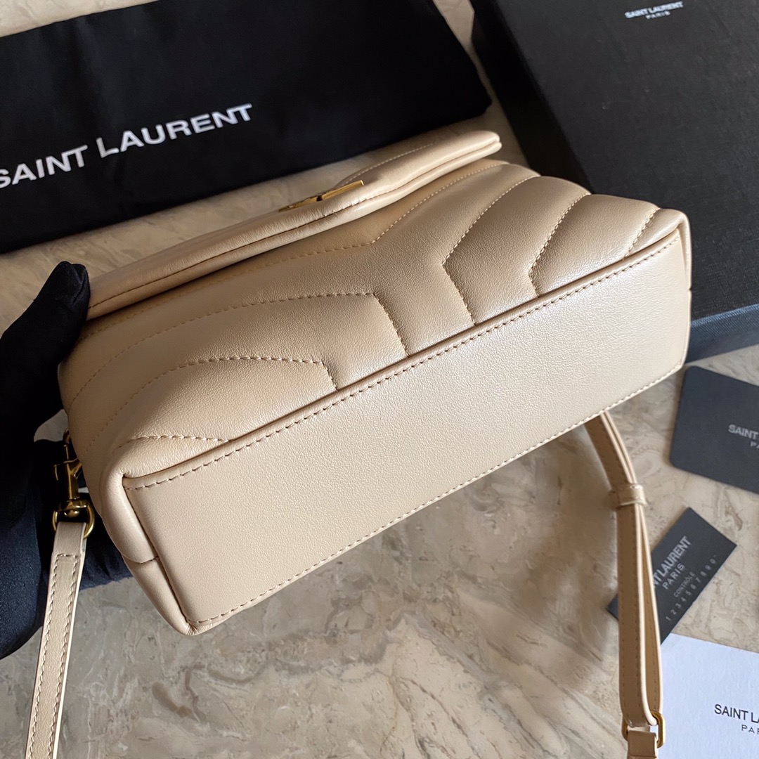 Saint Laurent Loulou Toy Strap Bag (20x7x15cm) - DesignerGu