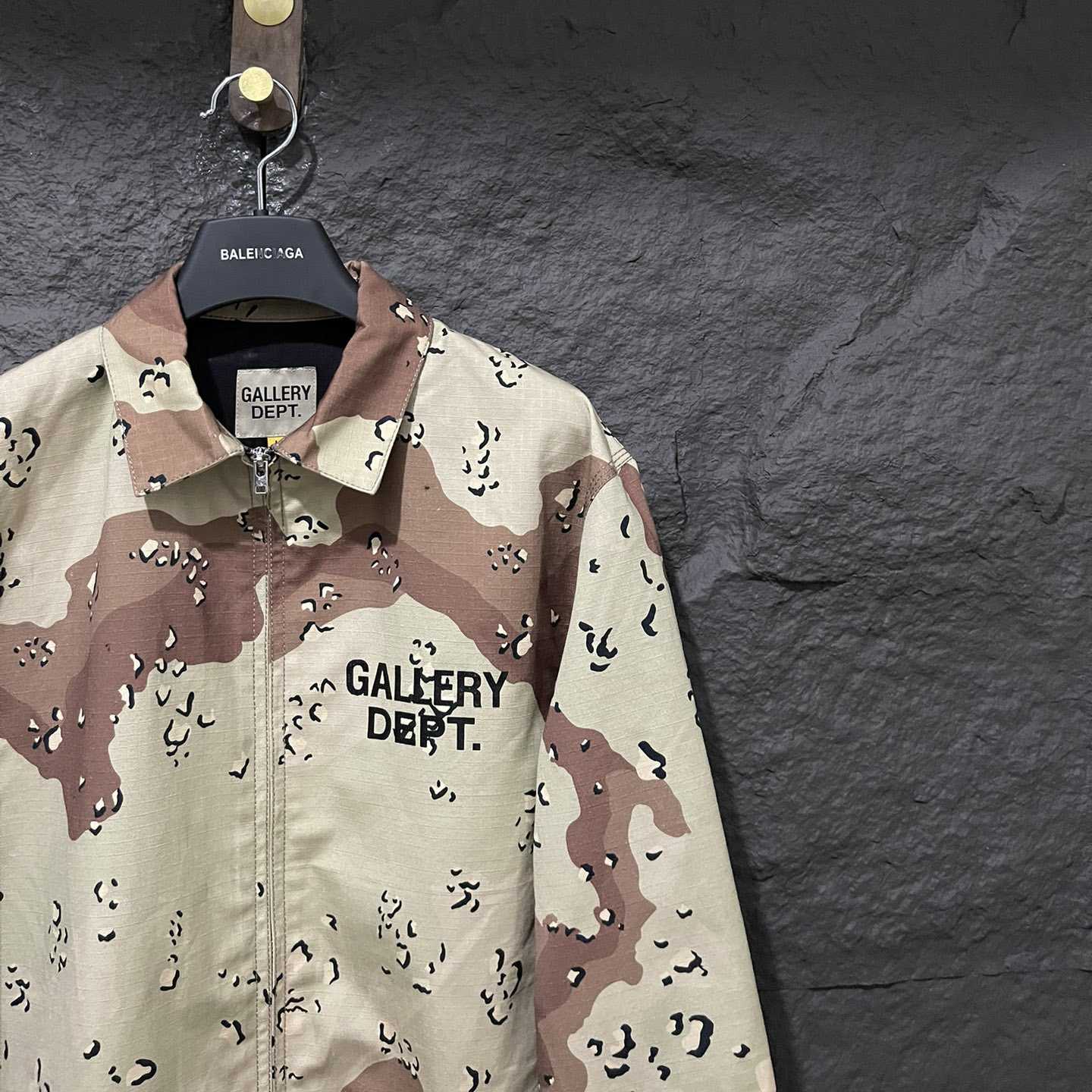 Gallery Dept. Camo Jacket - DesignerGu