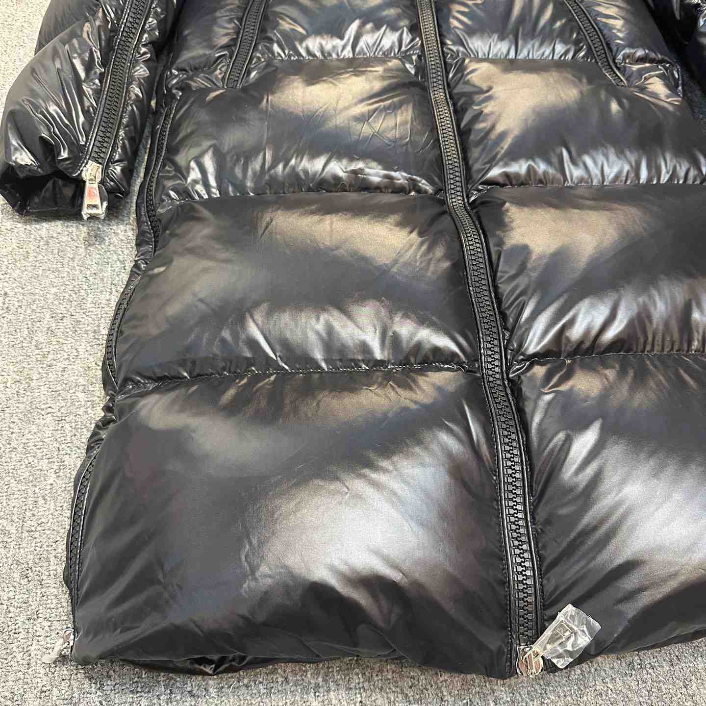 Moncler Huppelong Long Down Jacket - DesignerGu