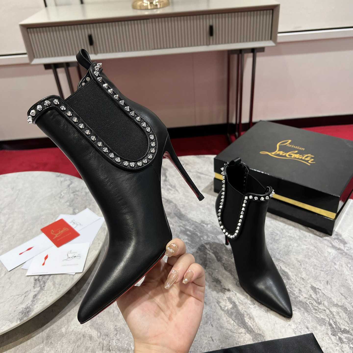 Christian Louboutin Capaboot 100 - DesignerGu