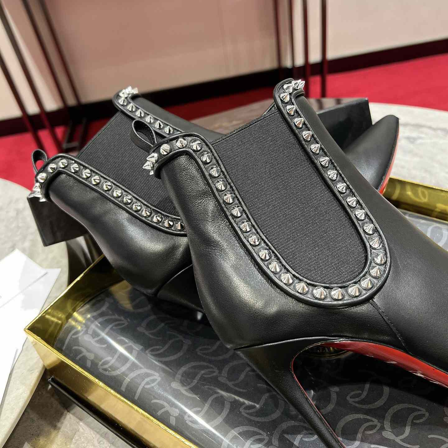 Christian Louboutin Capaboot 100 - DesignerGu