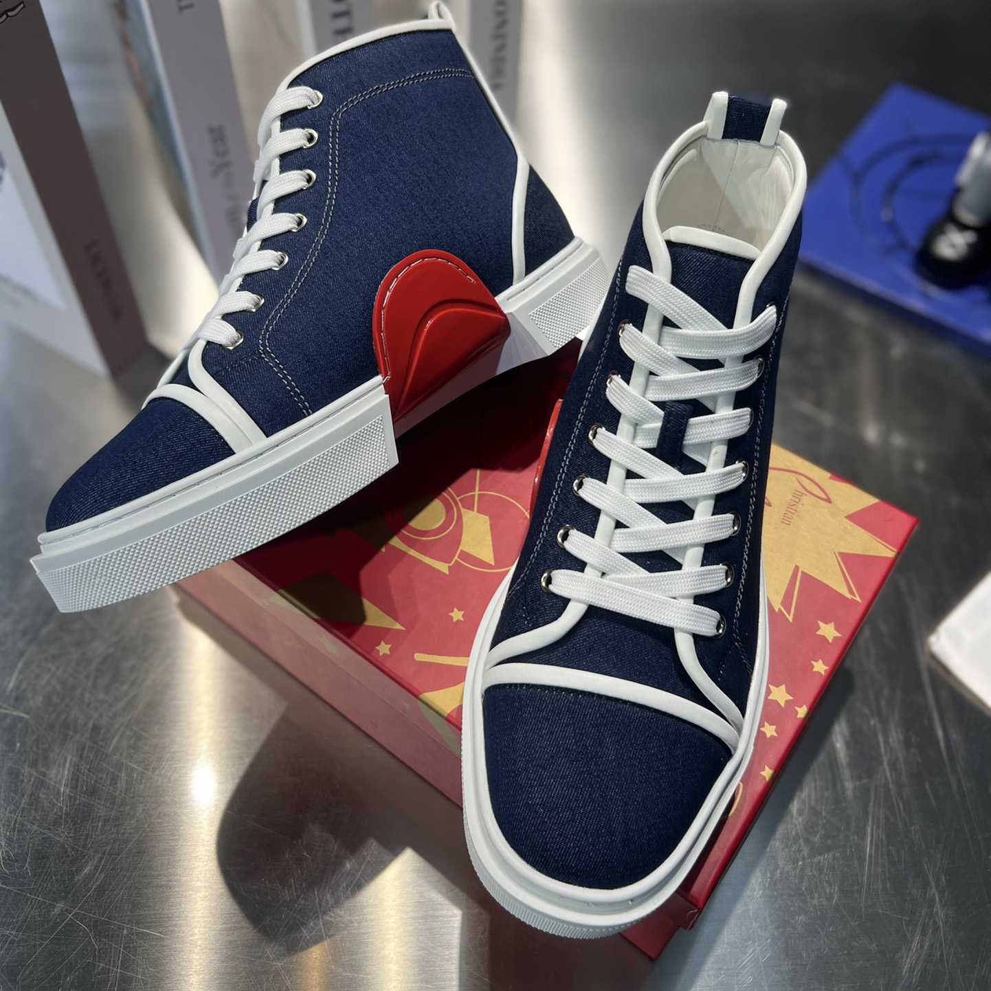 Christian Louboutin Adolon Sneakers - DesignerGu