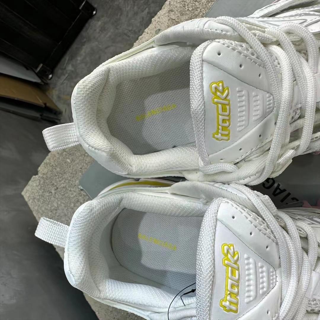 Balenciaga Track 2.0 Sneaker  - DesignerGu