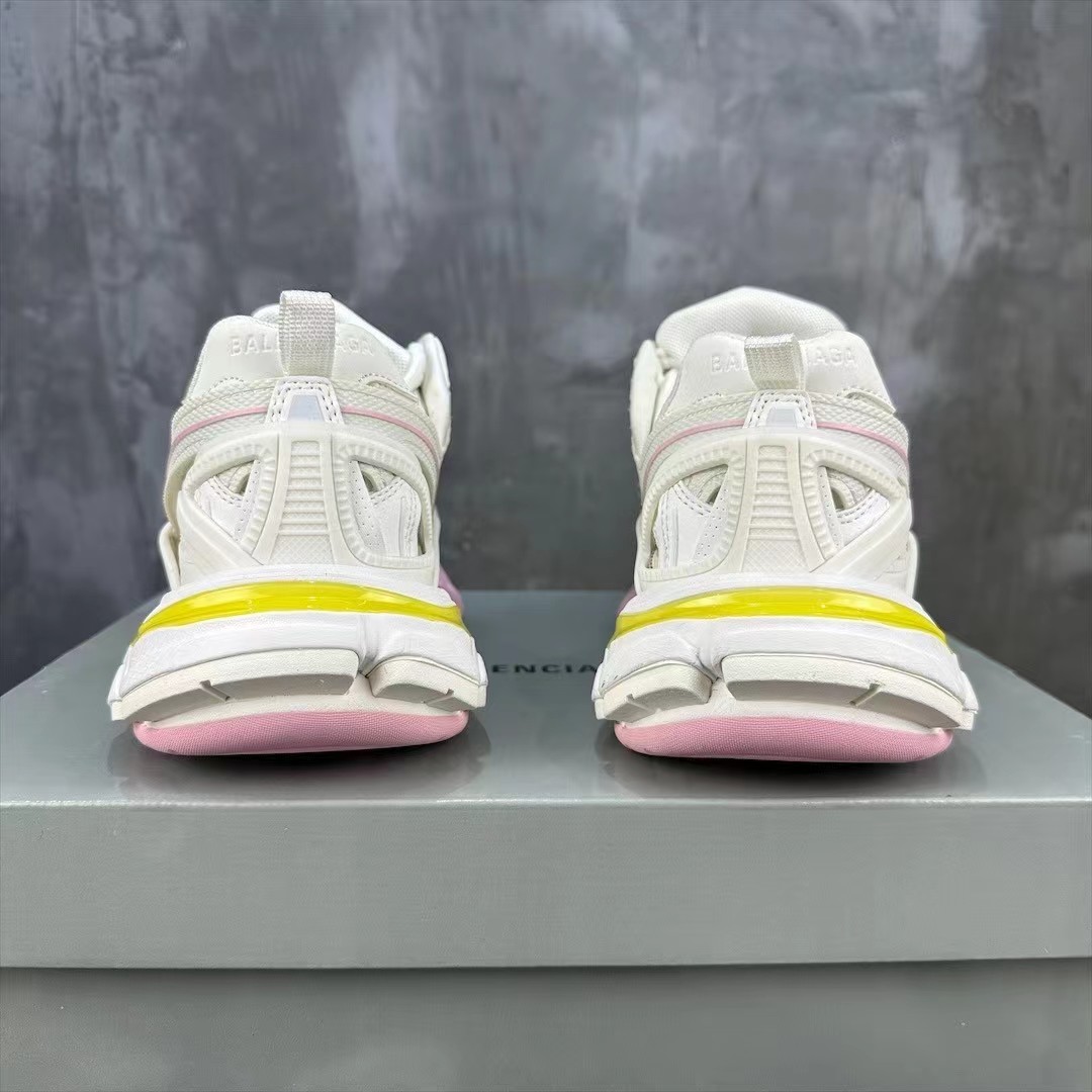 Balenciaga Track 2.0 Sneaker  - DesignerGu