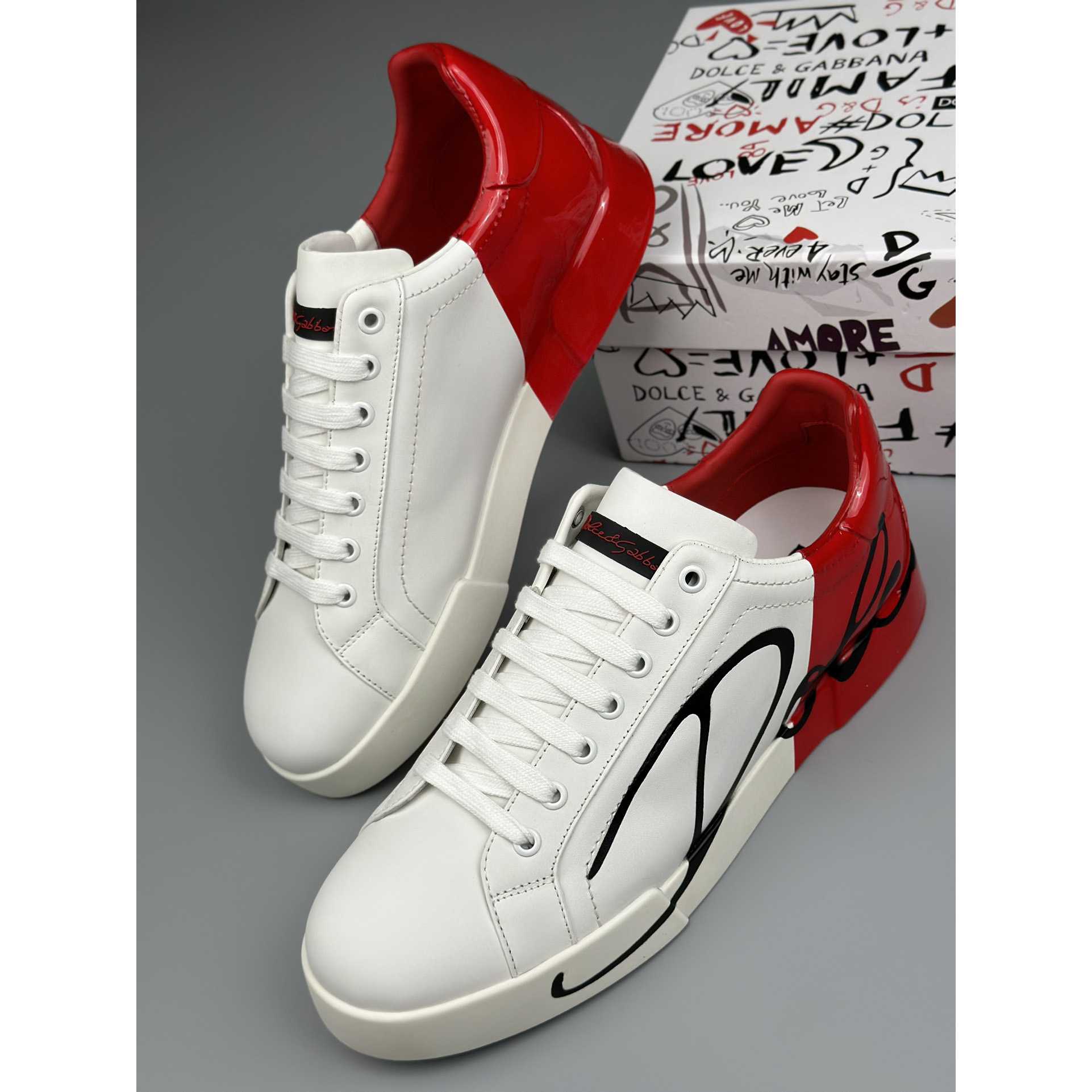 Dolce & Gabbana Leather Sneakers - DesignerGu