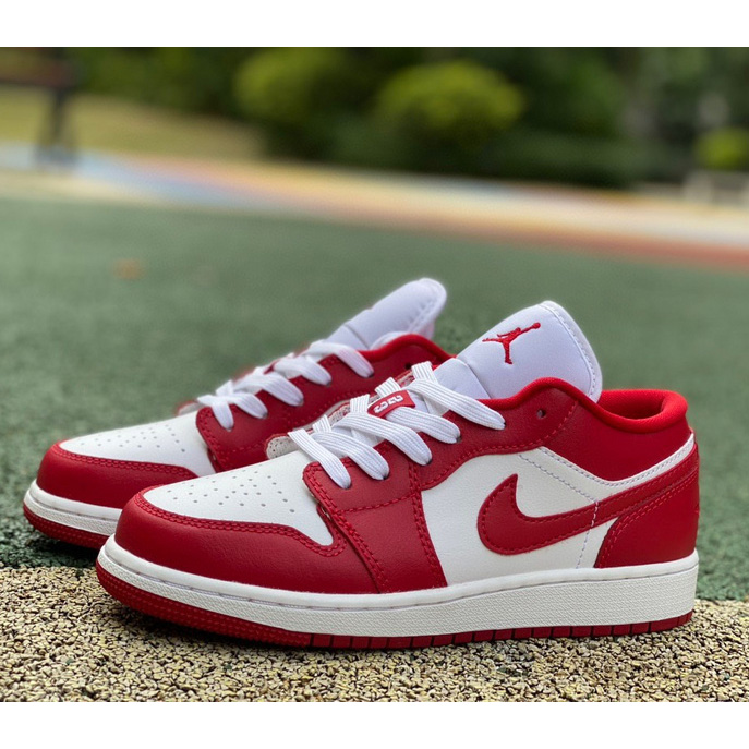 Air Jordan 1 Low Sneaker     553560-615 - DesignerGu