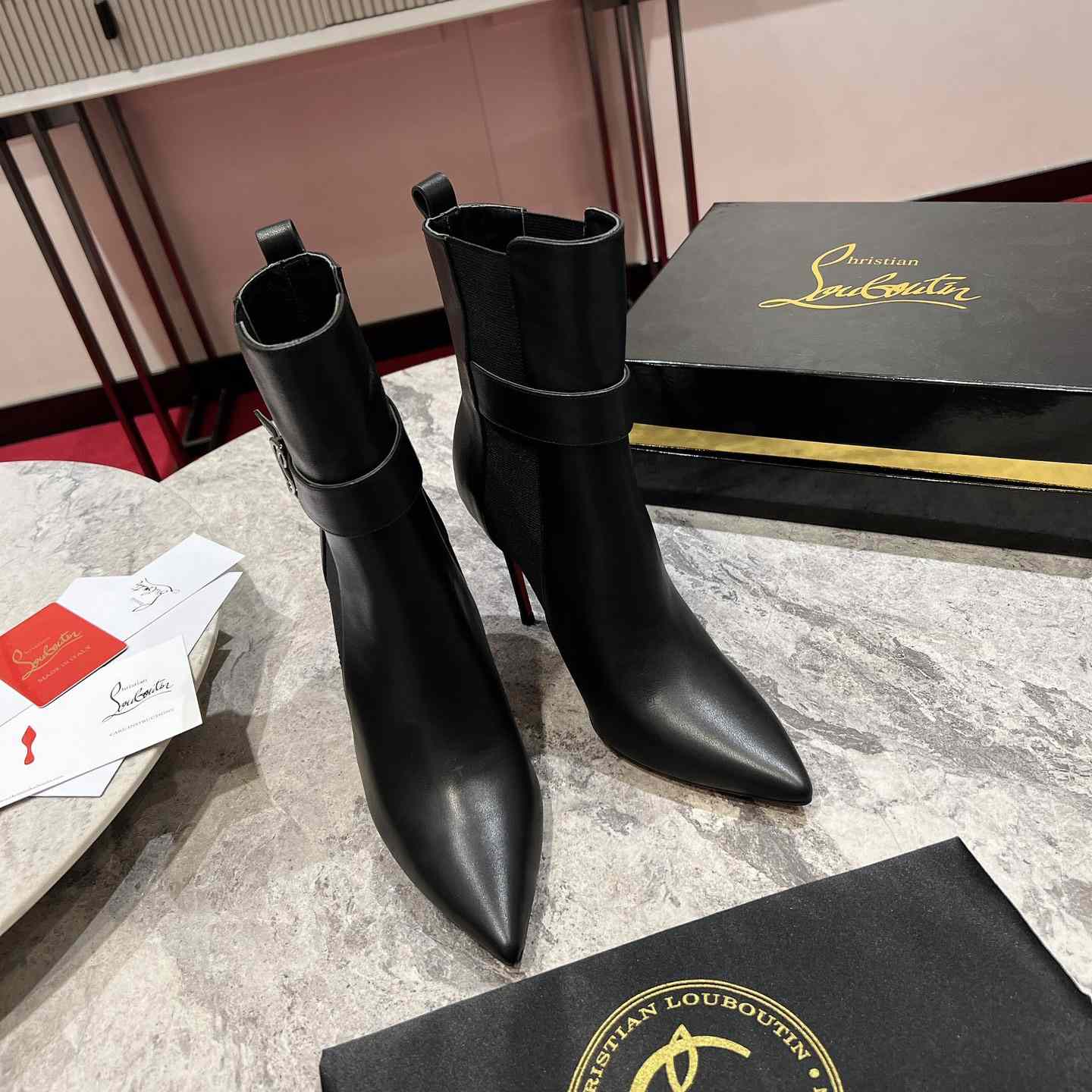 Christian Louboutin Black Cl Chelsea Booty 100 - DesignerGu