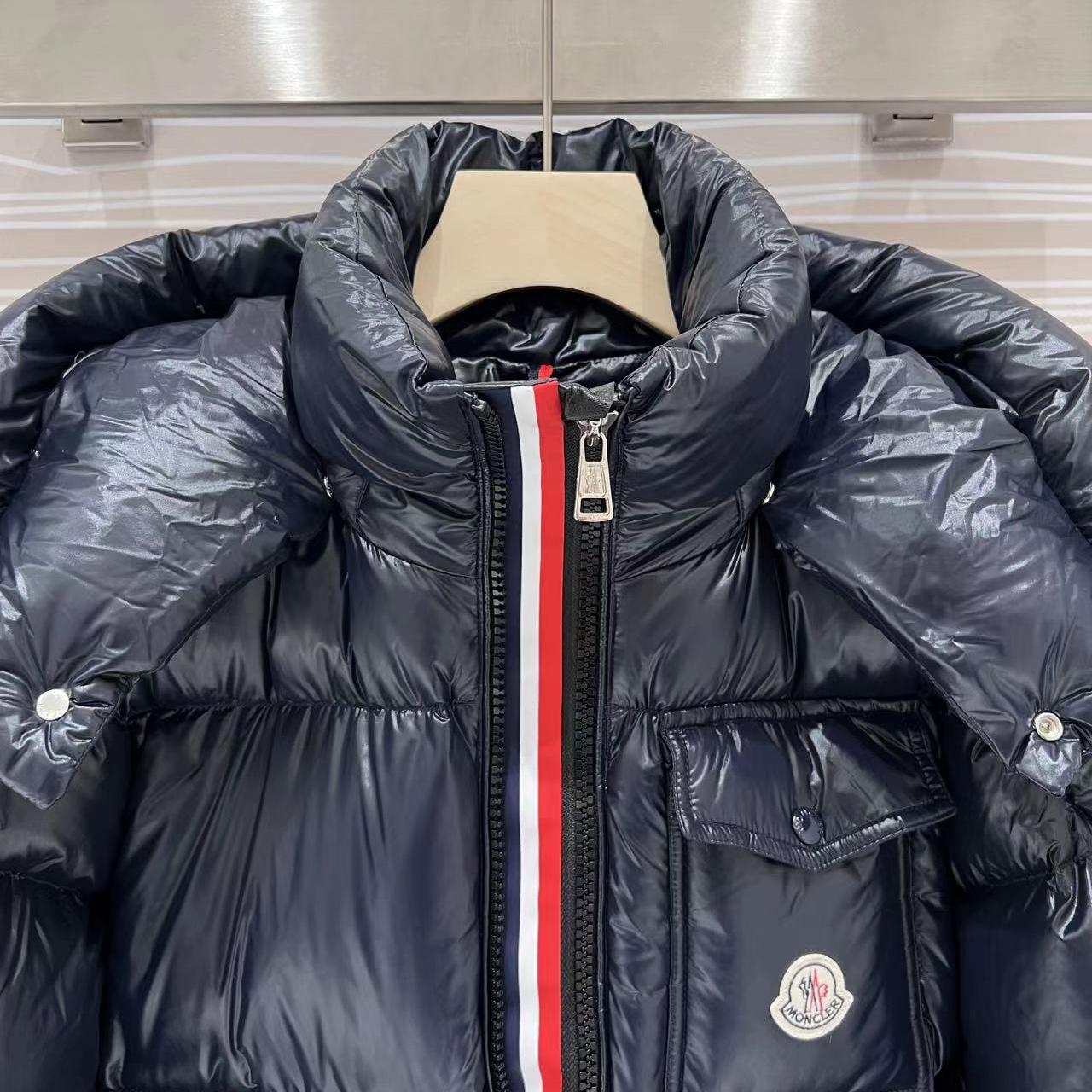 Moncler Montbeliard Short Down Jacket - DesignerGu