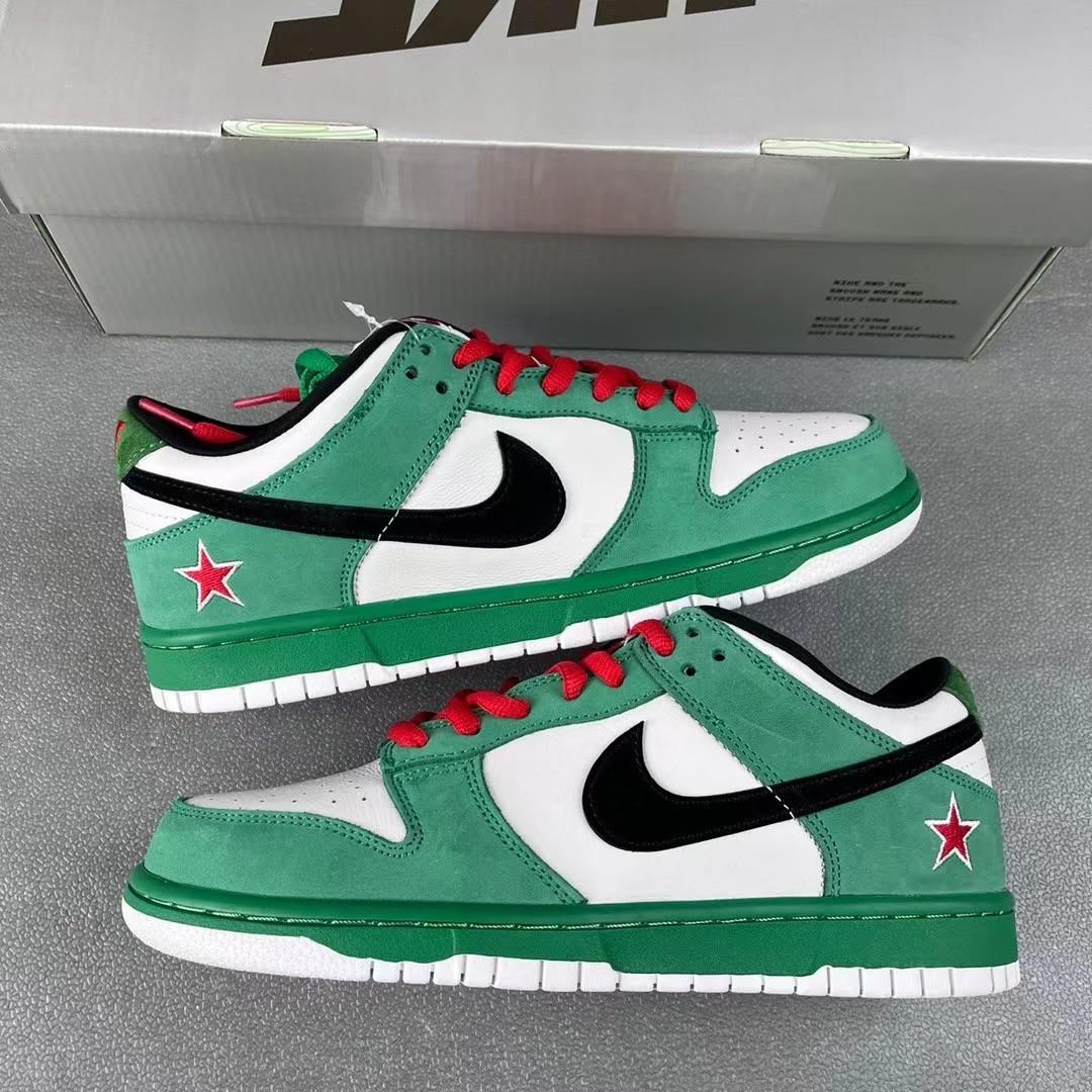 Nike Dunk SB Low Sneakers     304292-302 - DesignerGu