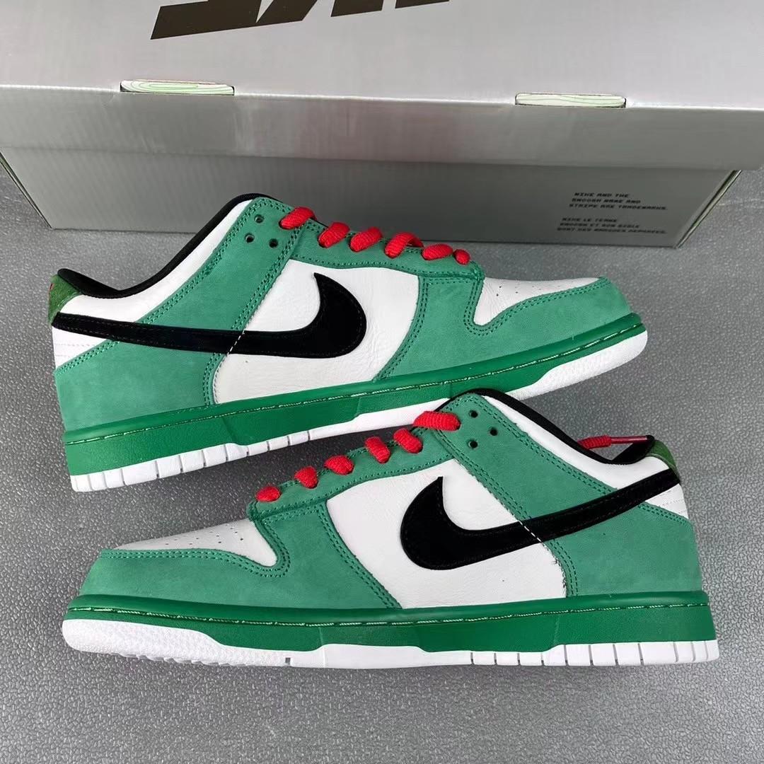 Nike Dunk SB Low Sneakers     304292-302 - DesignerGu