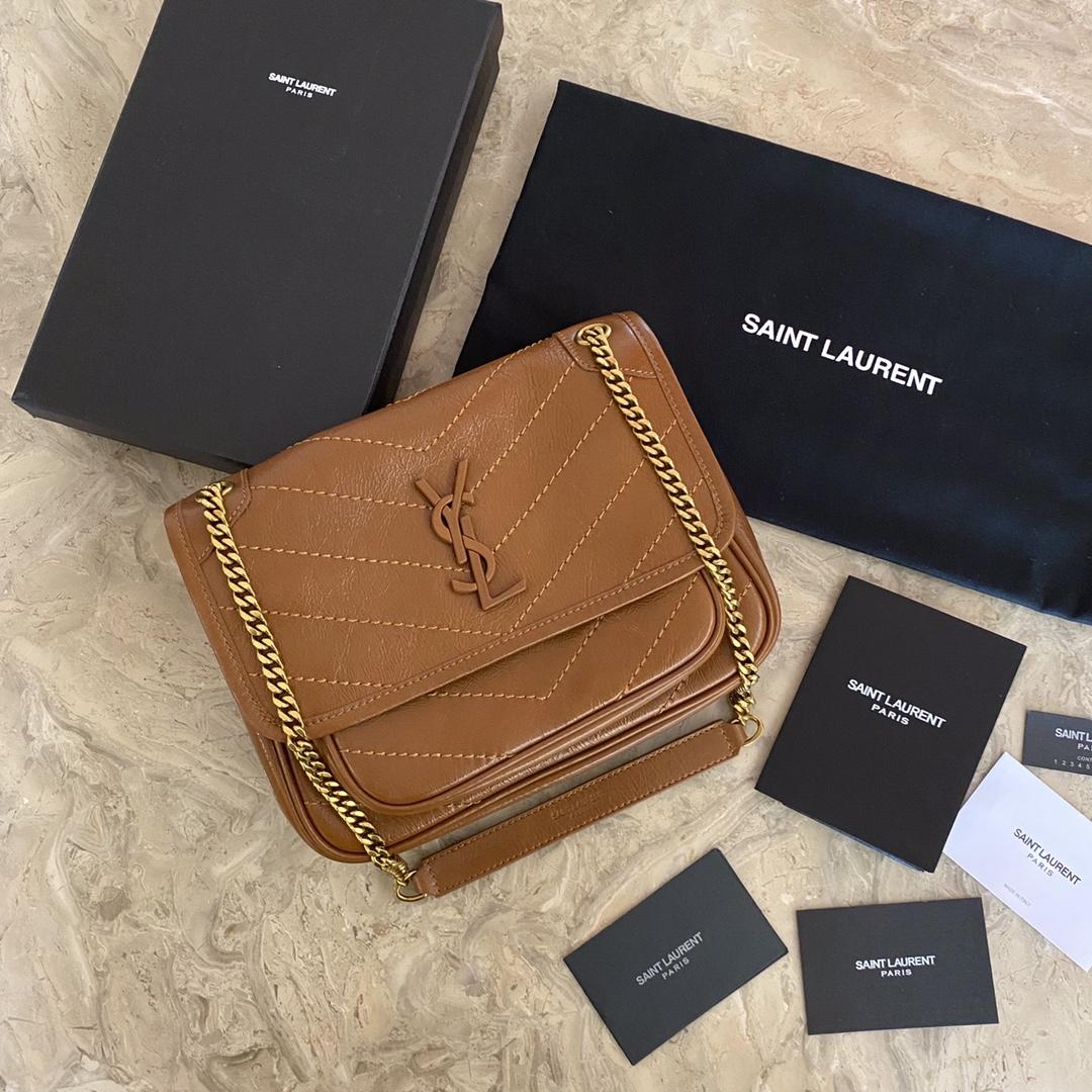 Saint Laurent Niki Medium In Vintage Leather (22×16×12cm) - DesignerGu