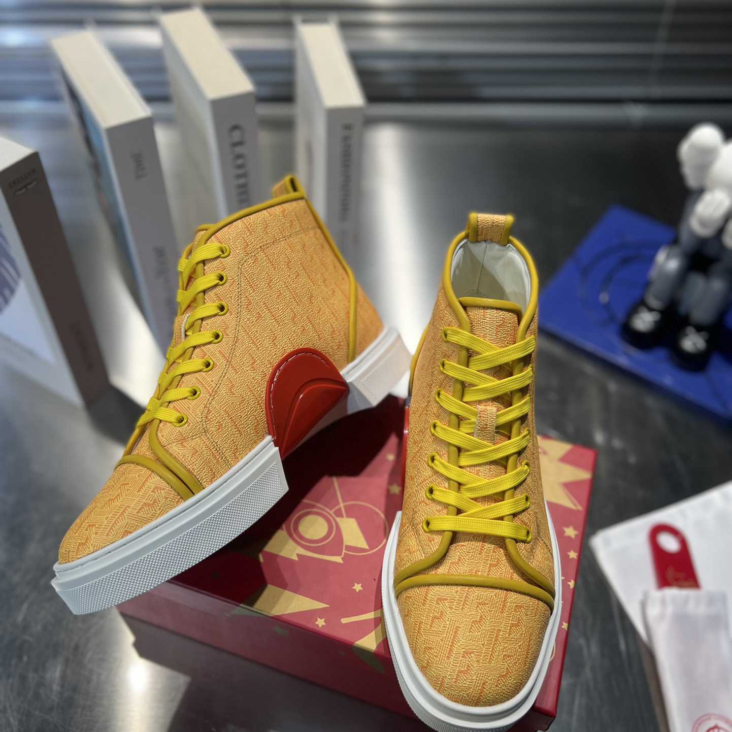 Christian Louboutin Adolon Sneakers - DesignerGu