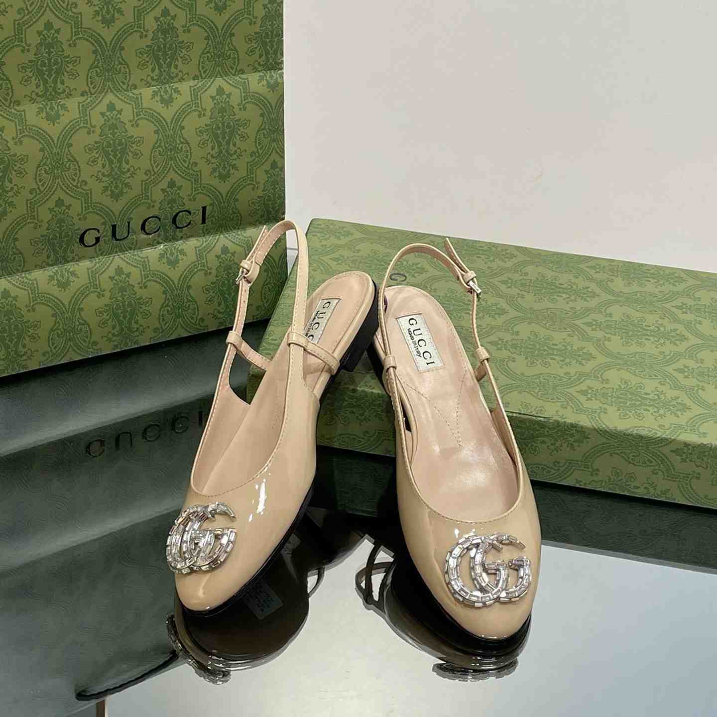 Gucci Women's Ballerina With Double G - DesignerGu