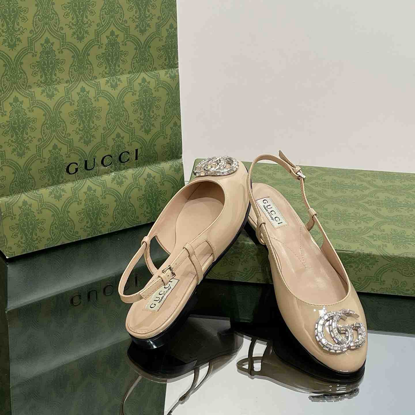 Gucci Women's Ballerina With Double G - DesignerGu