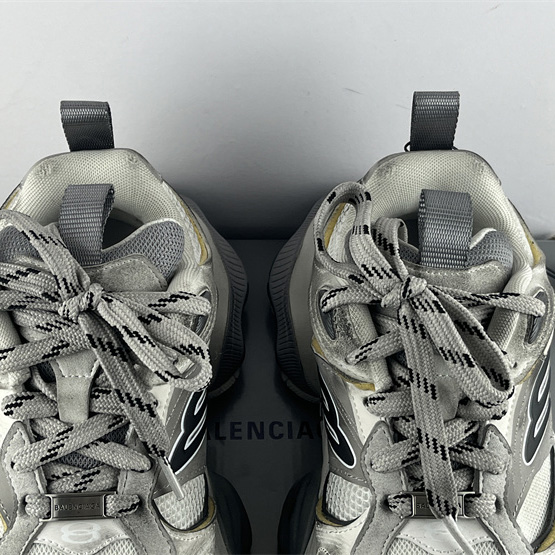 Balenciaga 3B Sports Icon  Sneaker - DesignerGu