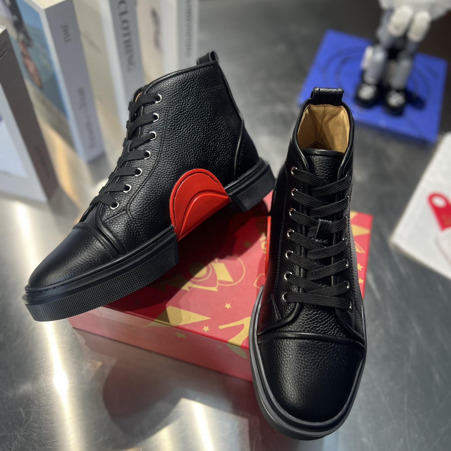 Christian Louboutin Adolon Sneakers - DesignerGu