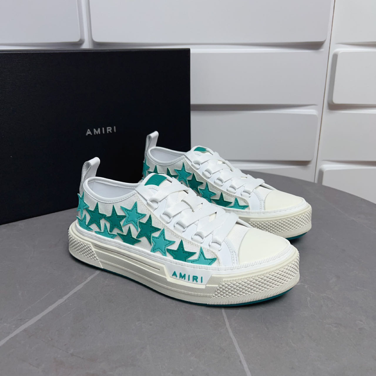 Amiri Stars Court Low Sneakers - DesignerGu