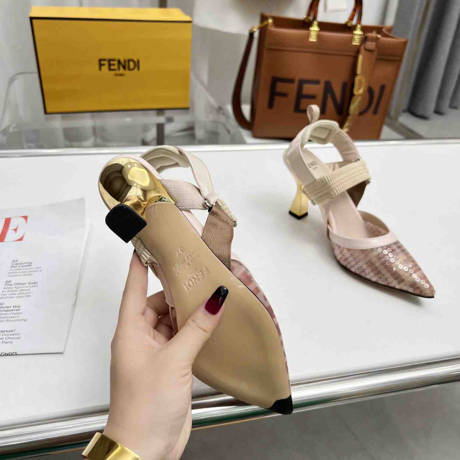 Fendi Colibrì Pink Mesh Medium-heeled Slingbacks - DesignerGu