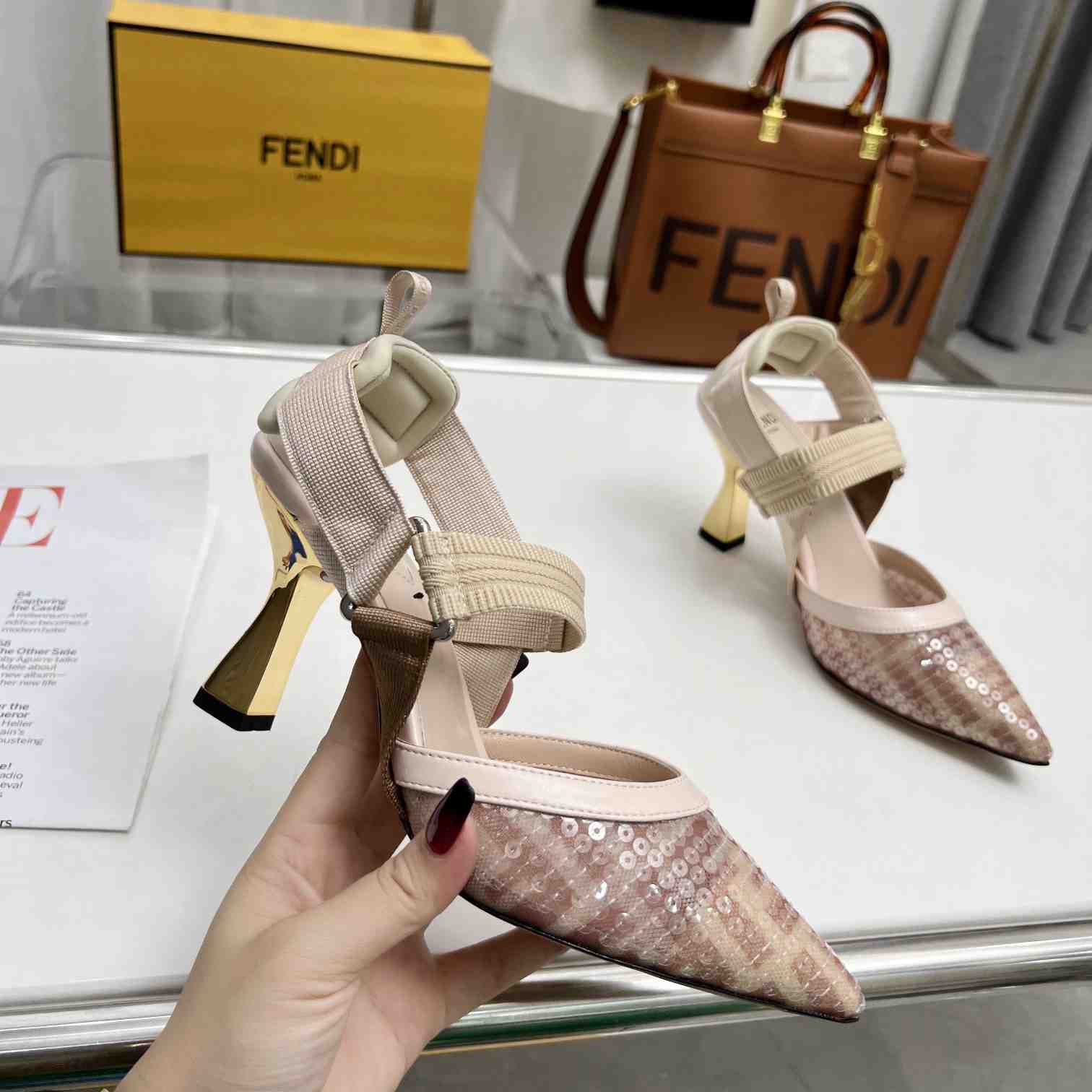 Fendi Colibrì Pink Mesh Medium-heeled Slingbacks - DesignerGu