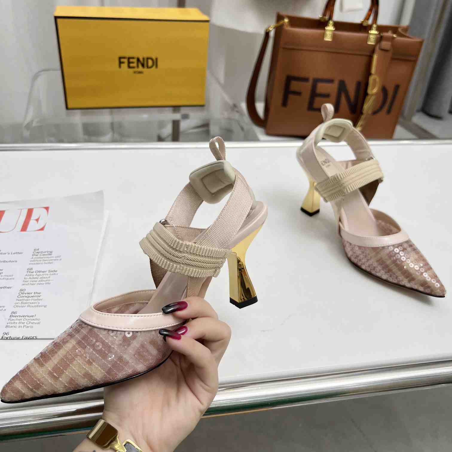 Fendi Colibrì Pink Mesh Medium-heeled Slingbacks - DesignerGu