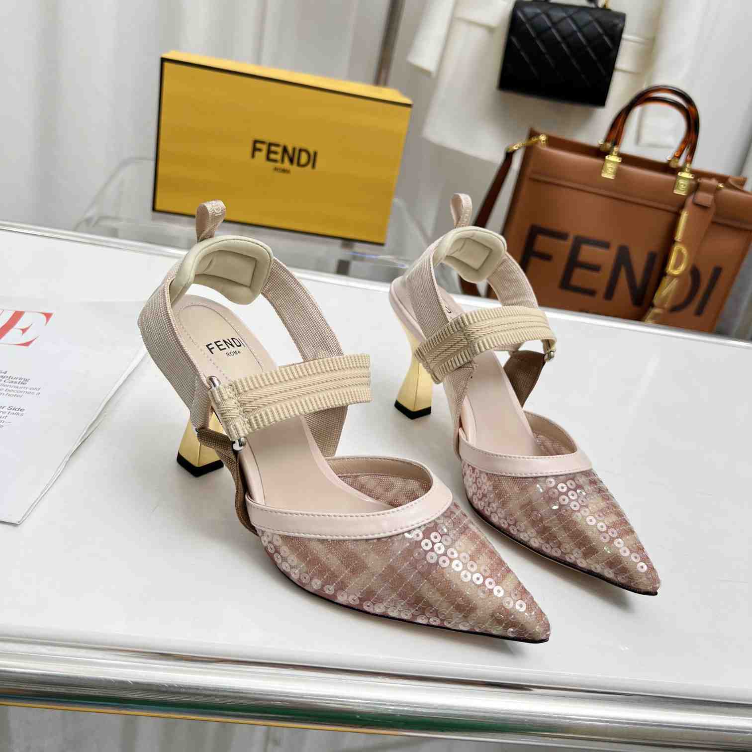 Fendi Colibrì Pink Mesh Medium-heeled Slingbacks - DesignerGu
