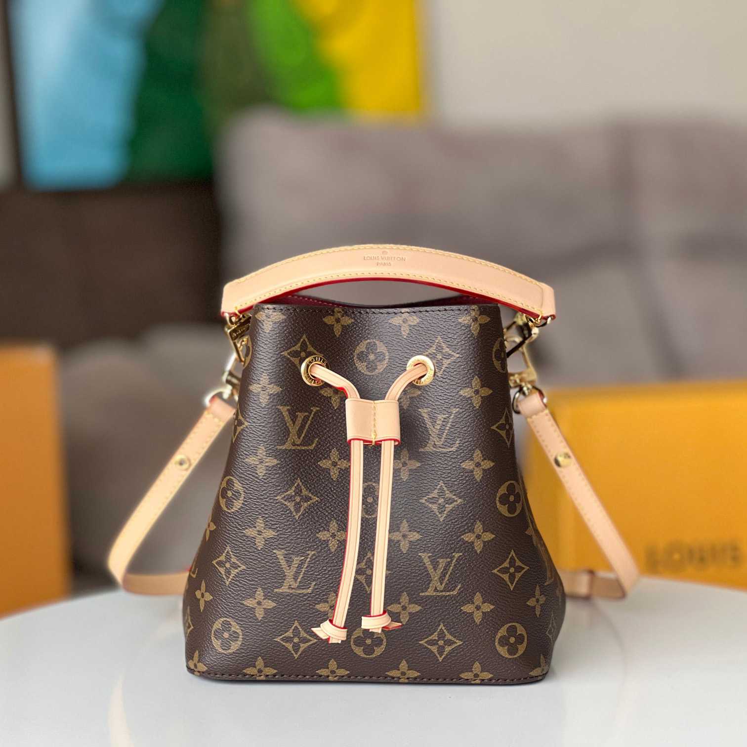 Louis Vuitton Néonoé BB  M46581 - DesignerGu