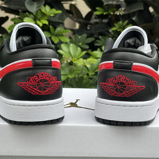 Air Jordan 1 Low Sneaker   DC0774-062 - DesignerGu