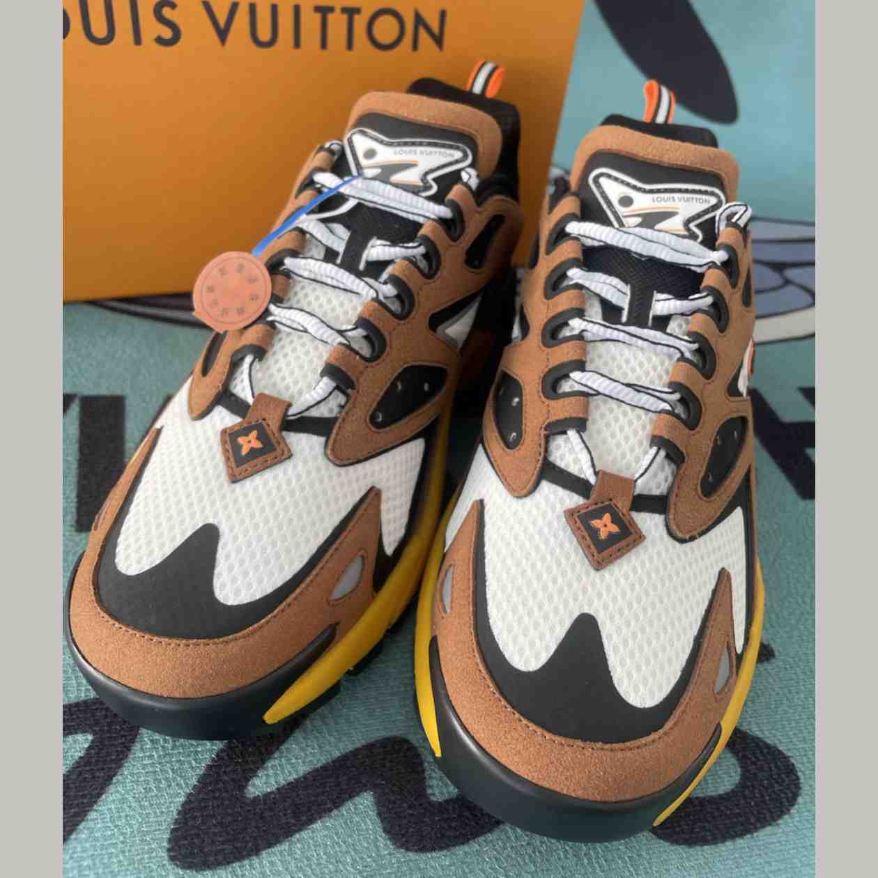 Louis Vuitton Runner Tatic Sneaker(Upon UK Size) - DesignerGu