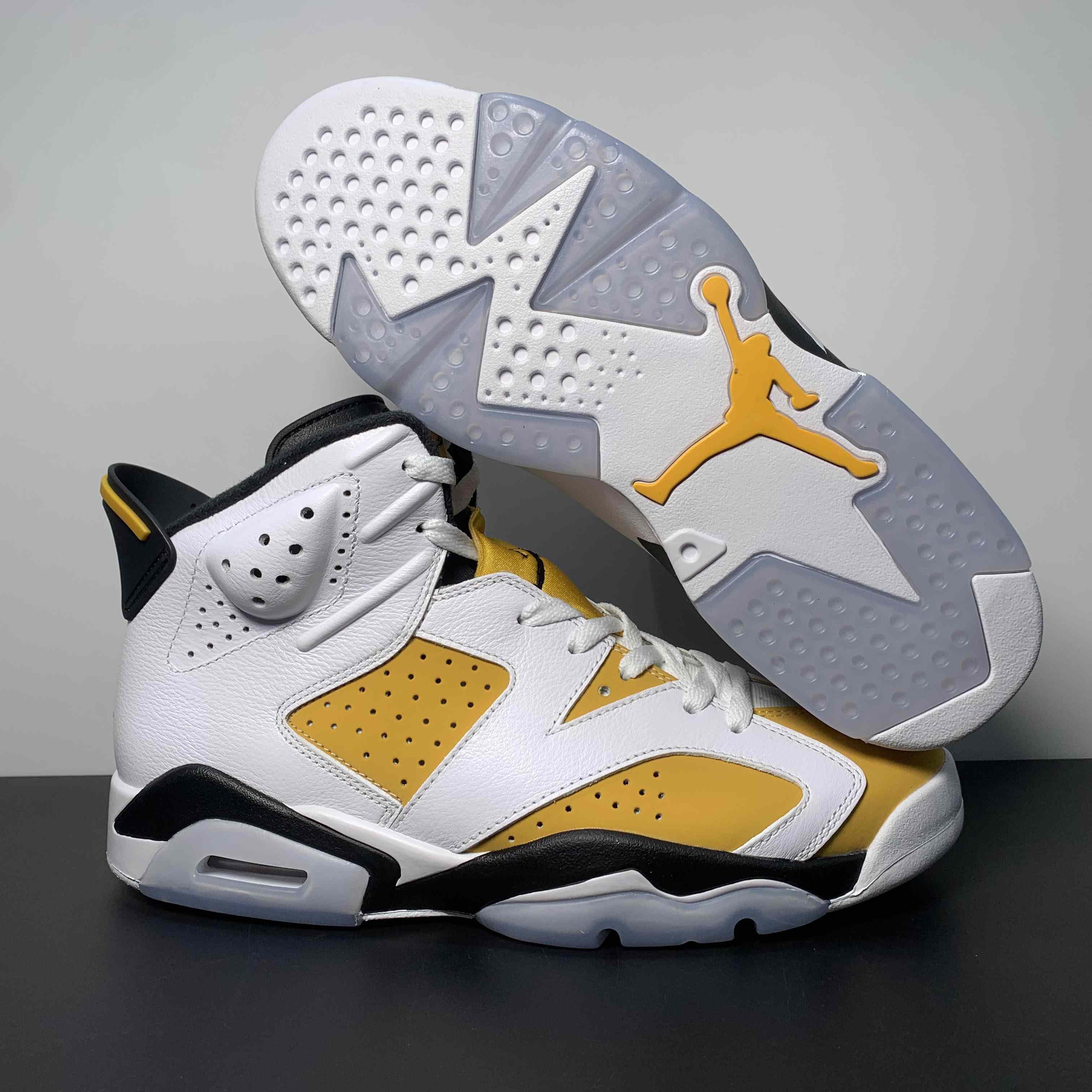 Air Jordan 6 “Yellow Ochre” Sneaker                CT8529-170 - DesignerGu