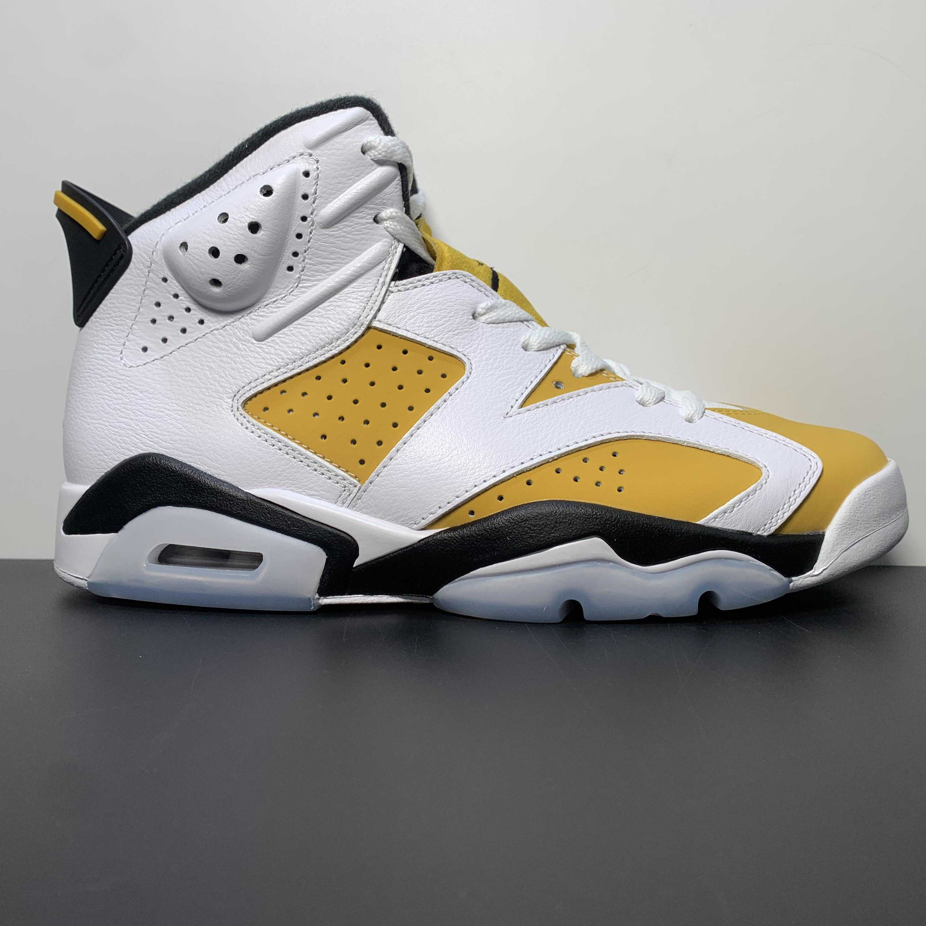 Air Jordan 6 “Yellow Ochre” Sneaker                CT8529-170 - DesignerGu