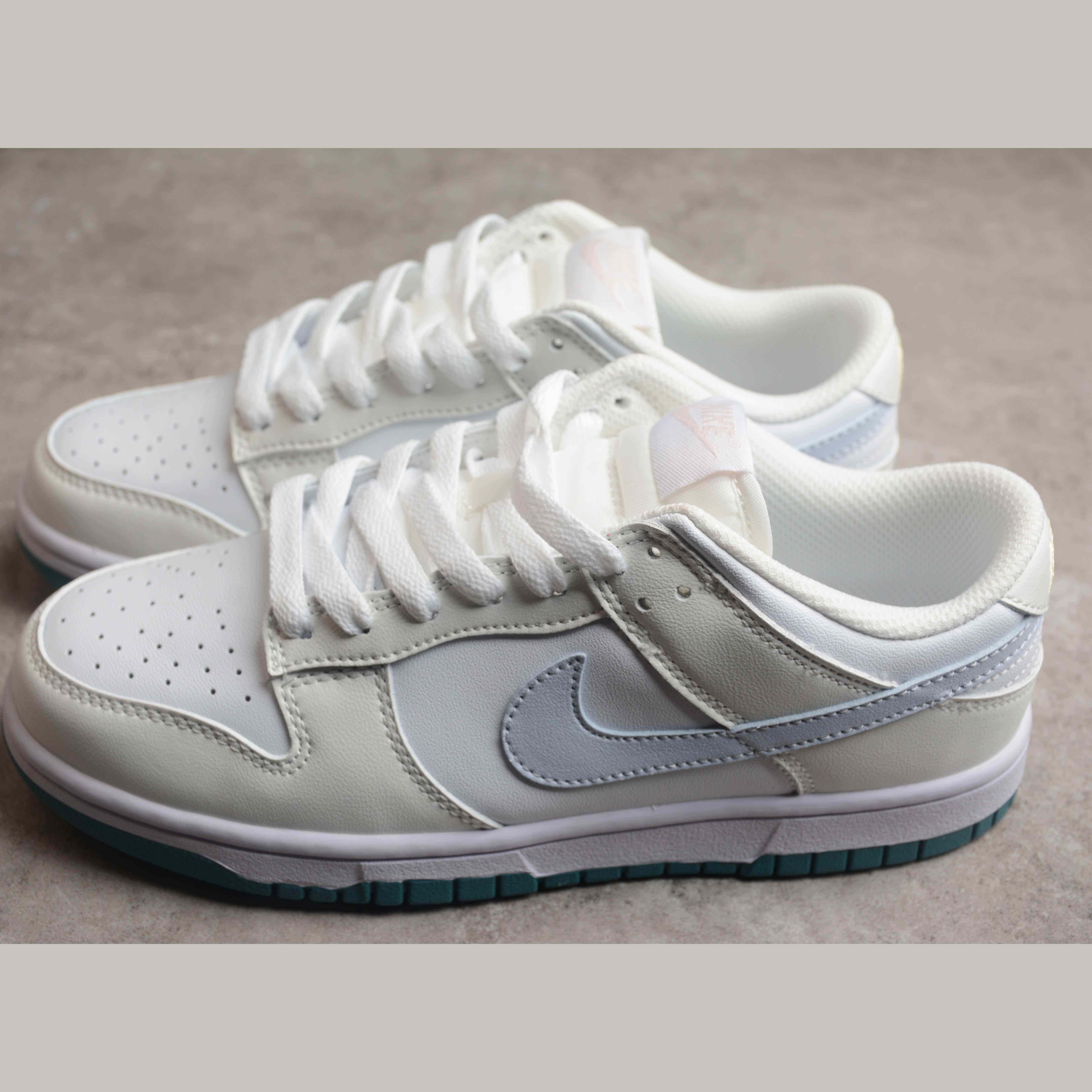 Nike Dunk Low Sneaker     FD9911-10113 - DesignerGu