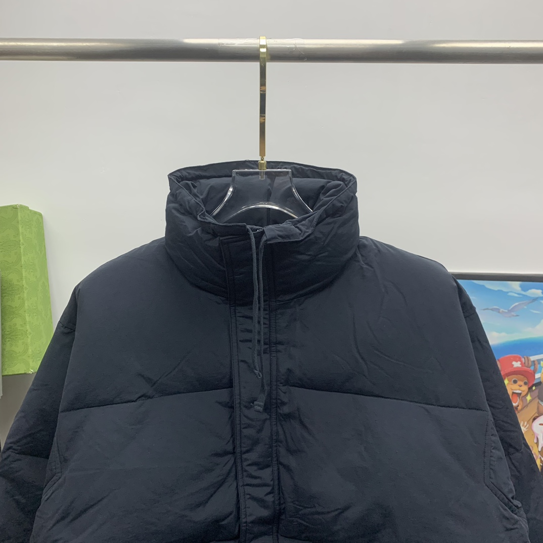 Fear Of God Essential Puffer Jacket - DesignerGu