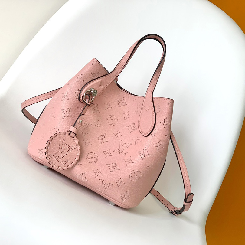 Louis Vuitton Blossom PM  M23196 - DesignerGu