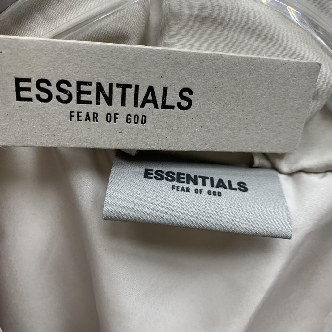 Fear Of God Essential Puffer Jacket - DesignerGu